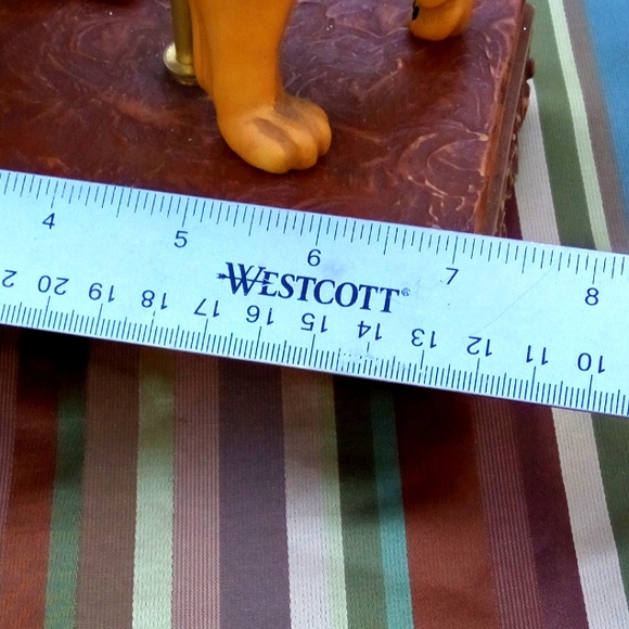 Vintage Lion Carousel Music Boxes - Picture 14 of 16